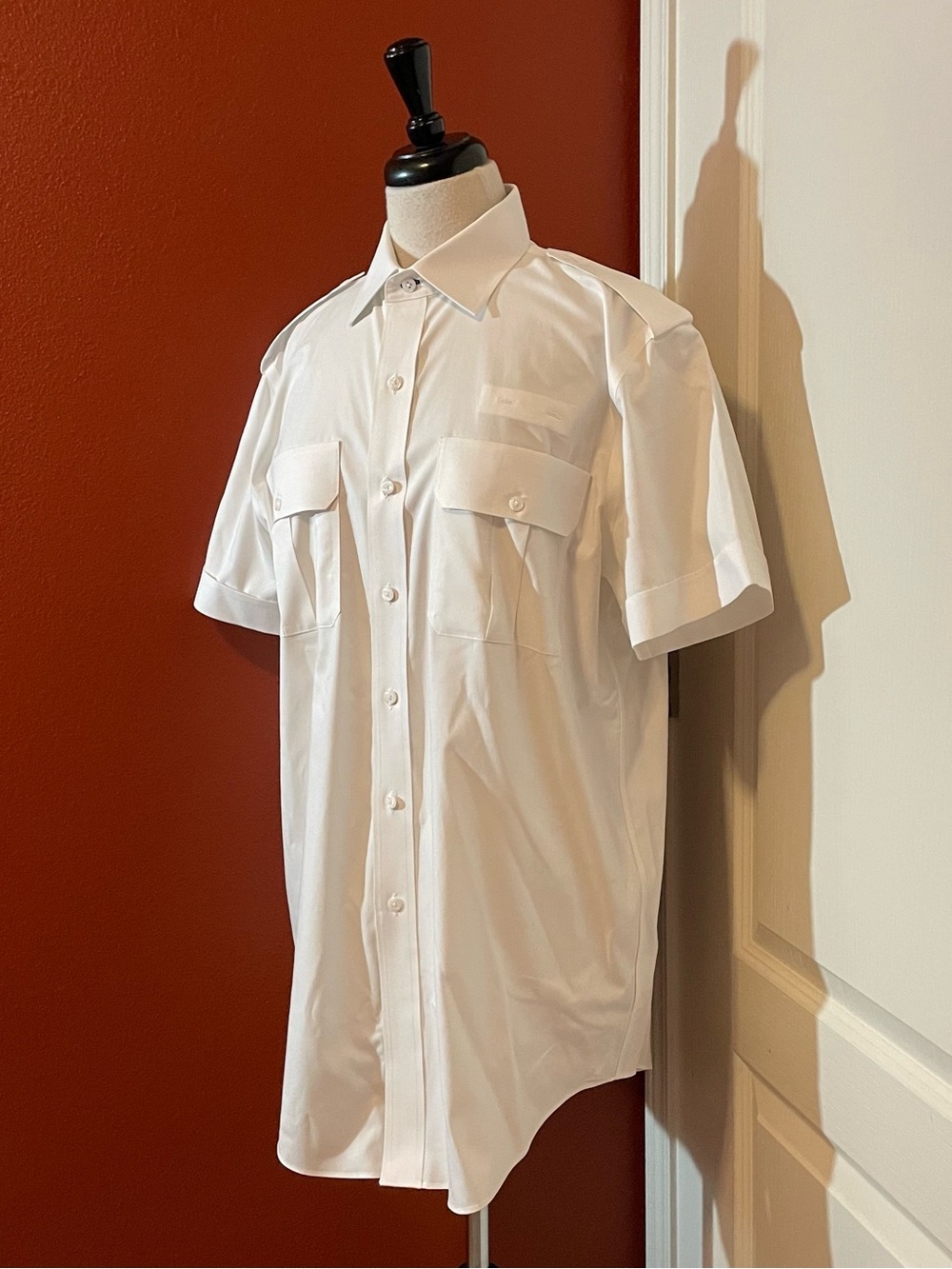 Brooks Brothers Men’s Pilot United Airlines Button Up White Uniform Dress Shirt